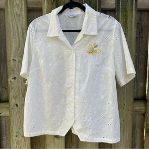 VINTAGE Eyelet top with Butterfly